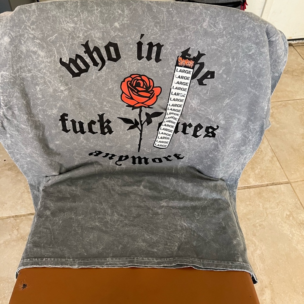 IM SELLING SHIRTS FROM SPENCERS I GOT MORE THEN ONE SHIRT AND MORE THEN ONE SIZE